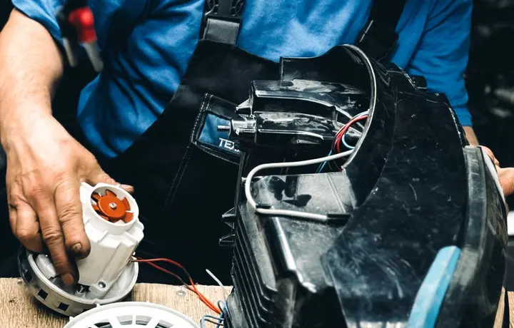 Appliance repair technician in Lufkin, TX